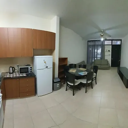 Lovely 2 Bedrooms In The Tourist Area In . Pafos